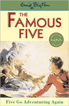 Famous Five：Five Go Adventuring Again L4.5